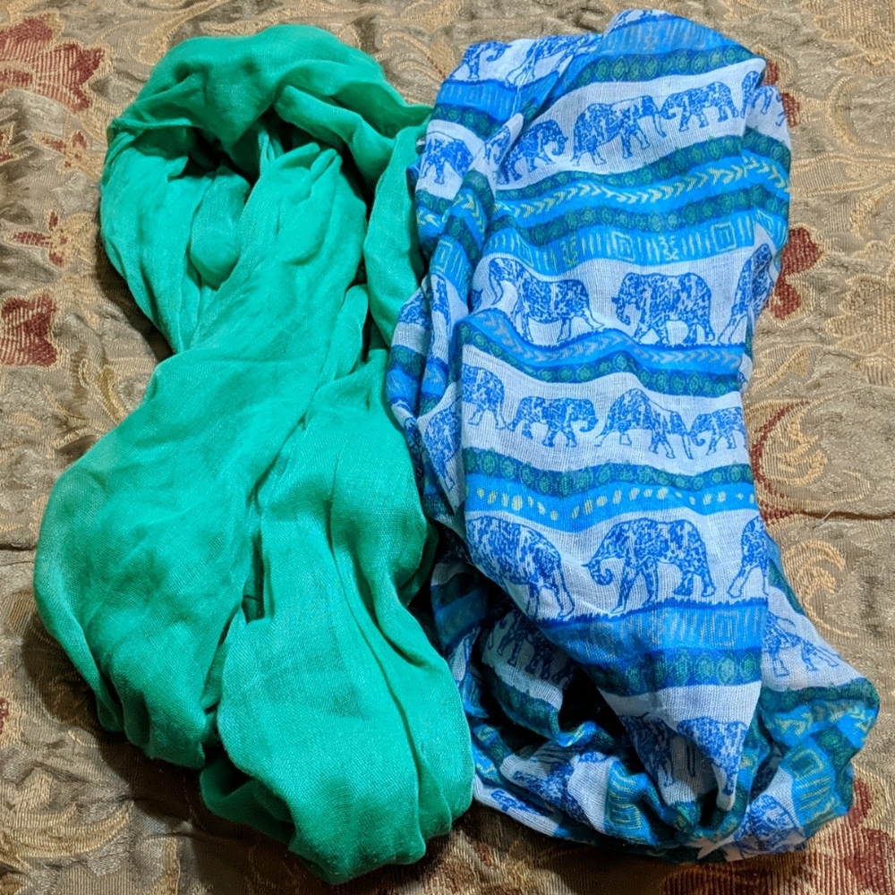 2 Infinity Scarves 1 Green 1Elephant multicolor
